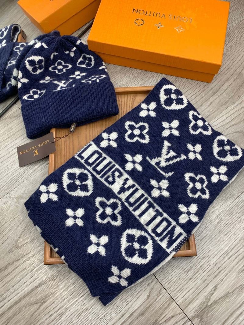 Louis Vuitton Caps Scarfs